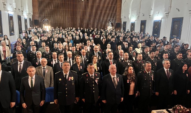 Öğrencilerin piyesi ilgiyle izlendi
