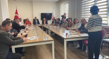 Sağlıklı Hayat Merkezi’nde Muhtarlarla İş Birliği Toplantı