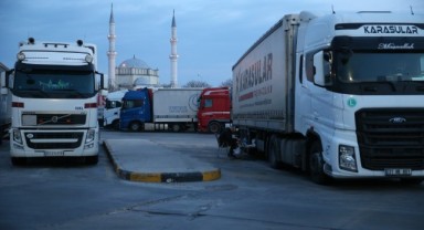 Tır şoförleri, ramazanı ailelerinden uzakta geçiriyor