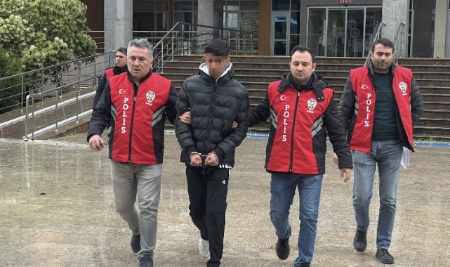 15 yaşındaki kızı bıçakla öldüren zanlı tutuklandı