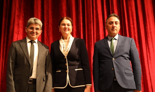 “Bu tür seminerlerin Edirne’deki tüm anne ve babalara ulaşmasını istiyoruz”