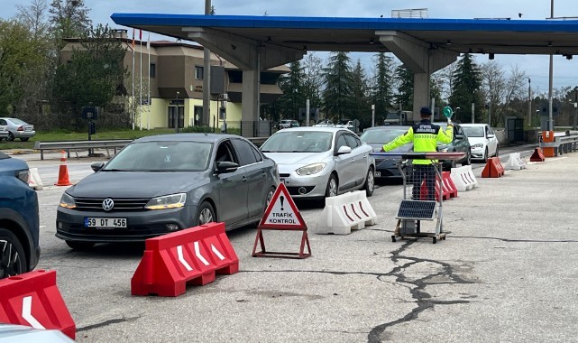 Jandarma ekipleri bayramda tedbirlerini arttırdı
