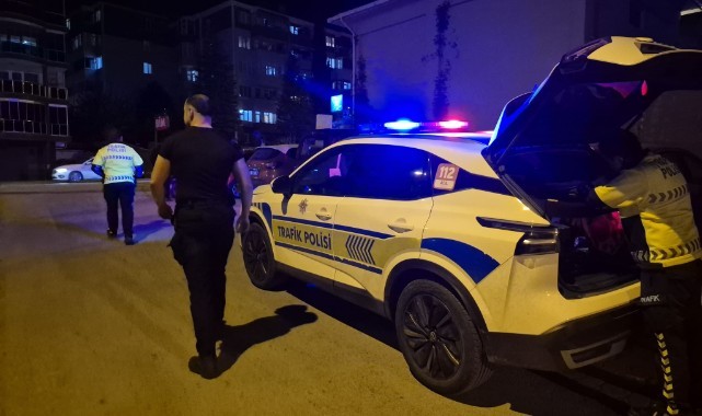 Kaza anı güvenlik kamerasına yansıdı