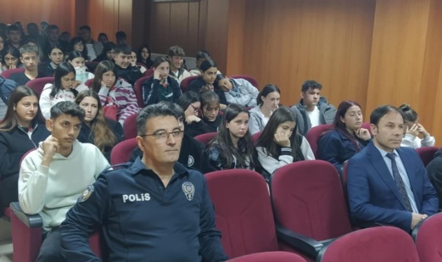 Meriç’te öğrencilere siber güvenlik semineri