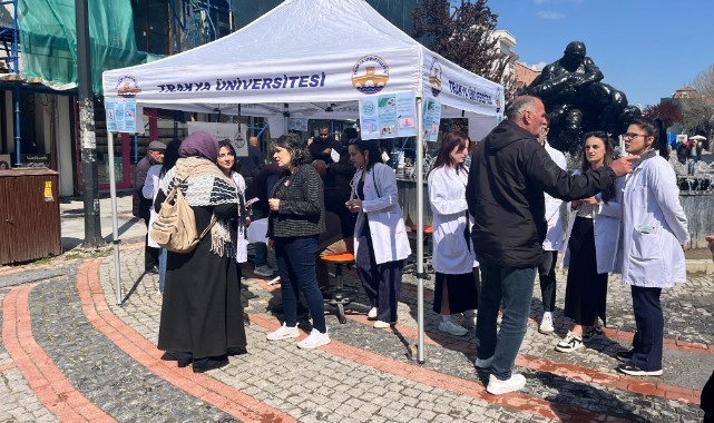 Öğrenciler kanserde erken tanının önemine dikkat çekti