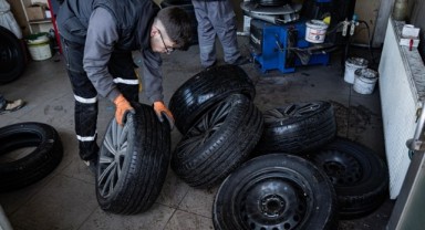 Oto lastikçilerde hareketlilik başladı