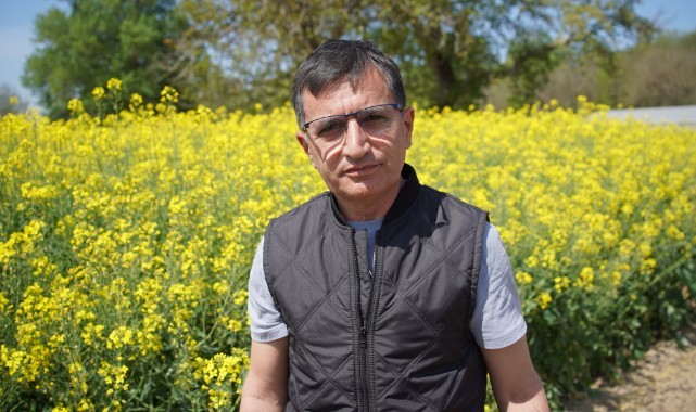 Tıbbi ve aromatik bitkiler bahçesi çiftçilere alternatif ürünler sunuyor