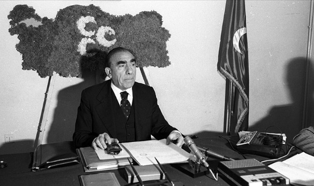 Türk Ocakları Edirne Şubesi Türkeş’i andı