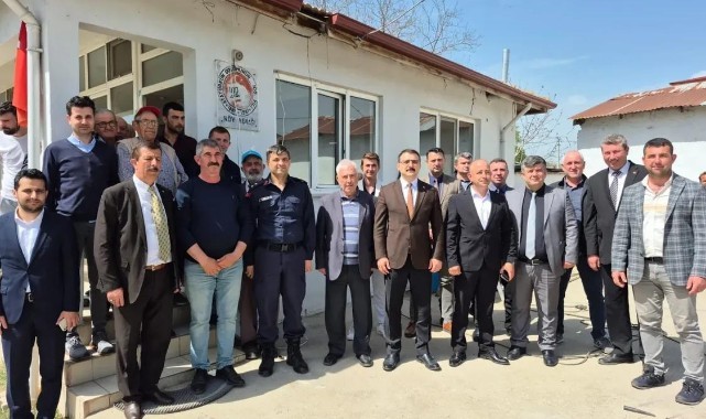 Yılmaz, Çömlekköy’de vatandaşlarla bir araya geldi