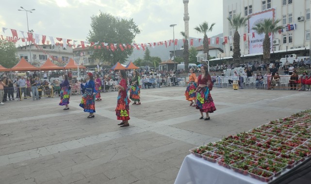 Çilek Festivali’nde REKFOD rüzgârı