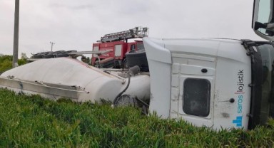 Devrilen beton mikserinin sürücüsü yaralandı