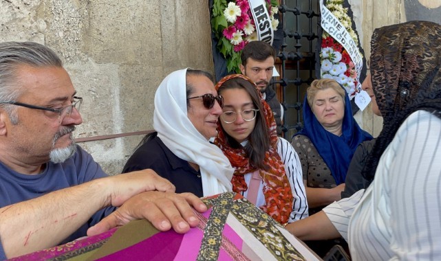 Eski eşi tarafından öldürülen Aksu için cenaze töreni düzenlendi