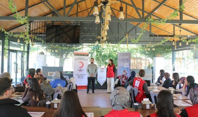 “Gönüllü Gücü: Liderlik Yolculuğu” sürüyor