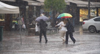 Her yağmurda aynı manzara