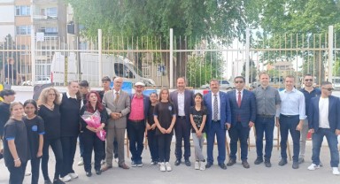 İlkokul öğrencilerinin eserleri sergilendi