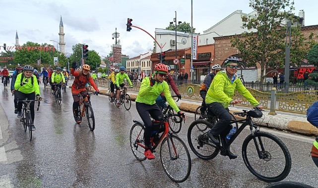 Pedallar Avrupa günü için çevrildi