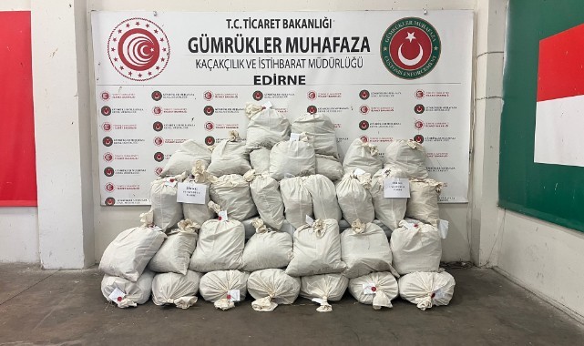 Yolcu otobüsünde 234 kilo uyuşturucu ele geçirildi