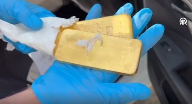 9 kilo 900 gram ağırlığında 7 külçe altın ele geçirildi