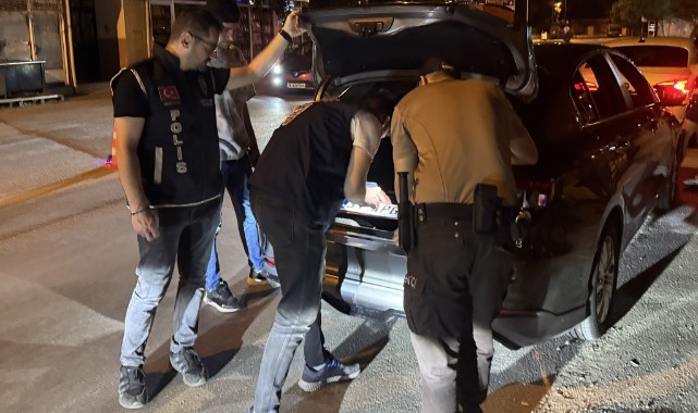 APP plaka takan sürücülere ceza kesildi