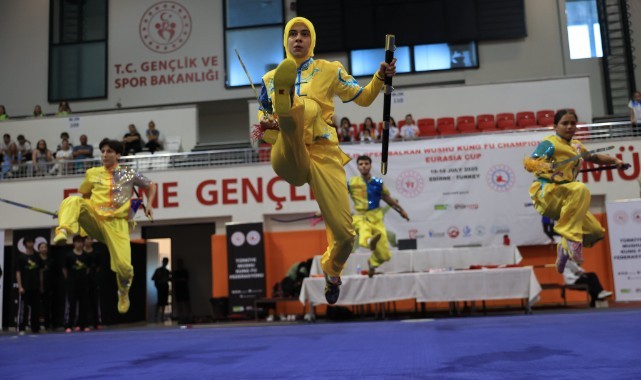 8. Açık Balkan Wushu Kung Fu Şampiyonası'nın açılışı yapıldı