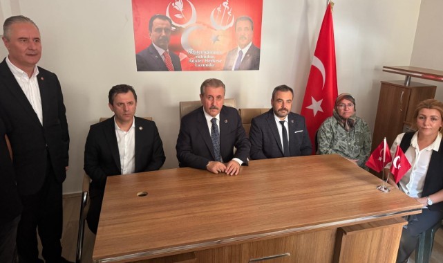 Destici, “Türkiye dünyanın her yerindeki vatandaşlarına sahip çıkıyor”