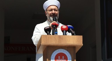 Diyanet İşleri Başkanı Erbaş, Kur'an kursu açılış programına katıldı
