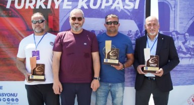 Edirne’de kürek heyecanı sona erdi