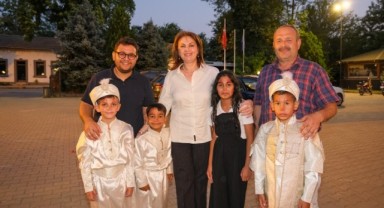 Vakıf geleneğiyle çocukların yüzü güldü