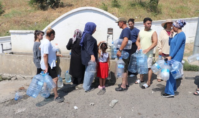 Vatandaşlar yaşanan su kesintilerine kalıcı çözüm bekliyor
