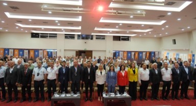 Zorlu, Savunma sanayinin geldiği noktadan gurur duyduklarını belirtti
