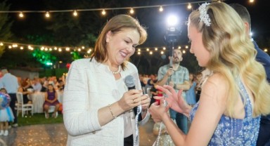 AK Parti Edirne Teşkilatı, ailelerin özel günlerinde yanında oldu