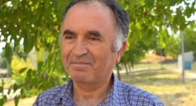 Anız yakmak toprağı çölleştiriyor, canlı yaşamını yok ediyor