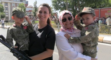 Edirne’de 30 ağustos’un 103. Yılı görkemli törenlerle kutlandı