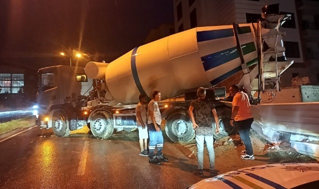 Edirne’de beton mikseri inşaat alanına girdi