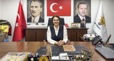 İba: “30 Ağustos, Türk Milletinin Küllerinden Yeniden Doğuşunun Sembolüdür”