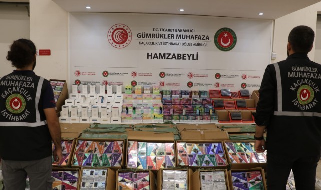 Kapıkule ve Hamzabeyli’de Kaçak Eşya Operasyonu