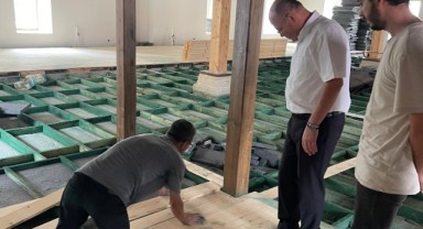 Muradiye Camisi'nde restorasyon çalışmaları sürüyor