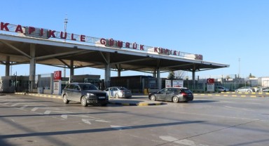 Trakya’daki sınır kapılarından 1 milyon 405 bin 546 yolcu giriş yaptı