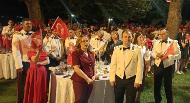 Vali Sezer, “30 Ağustos, milletin ‘artık yeter’ haykırışının karşılığıdır”