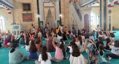 Yaz Kur’an Kursu öğrencilerine dijital farkındalık dersi