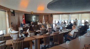 AK Parti ve MHP Ret Oyu Verdi, Zam Teklifi Oy Çokluğuyla Kabul Edildi