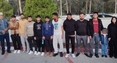 Edirne'de 12 düzensiz göçmen yakalandı