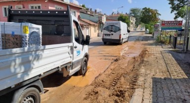 Kaleiçi’nde kazı sonrası çukur krizi