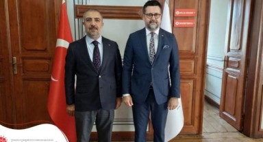 Karakoç, İletişim Başkanlığını ziyaret etti