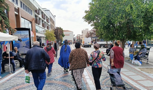 Vatandaşlar serin havanın keyfini çıkardı