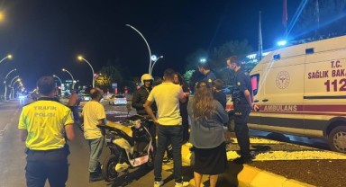 Taksi ile elektrikli motosikletin çarpıştığı kazada 1 kişi yaralandı