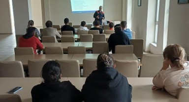 AFAD KYK’daki öğrencilere afet farkındalık eğitimi verdi