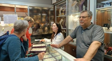 Altın yatırımcısına yine kazandırdı