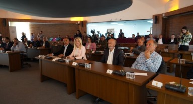 Belediye Meclisi’nde “Erken Teşhis Hayat Kurtarır” Mesajı