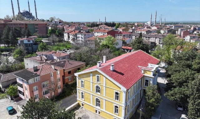 Din görevlileri mezuniyete hazırlanıyor